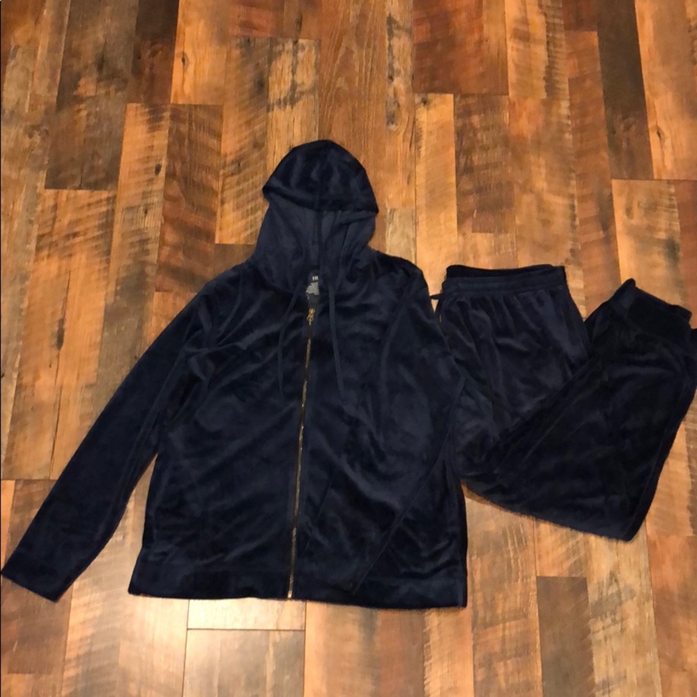 Hue track suit set